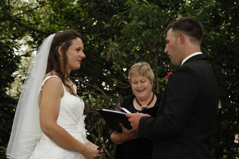 Julie Lassen - the smiling Celebrant: 6635 - WeddingWise Lookbook - wedding photo inspiration