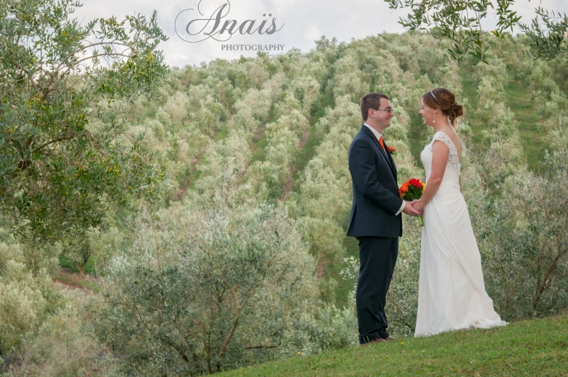 Simplicity in the Vineyard - Love among the trees: 8557 - WeddingWise Lookbook - wedding photo inspiration