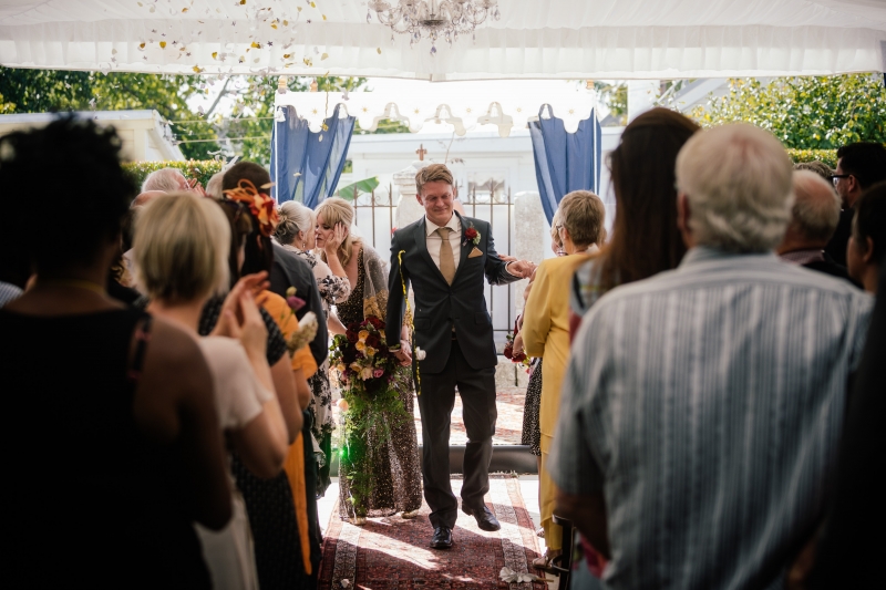 Devonport Divine day! Mr & Mrs Larsen: 6955 - WeddingWise Lookbook - wedding photo inspiration