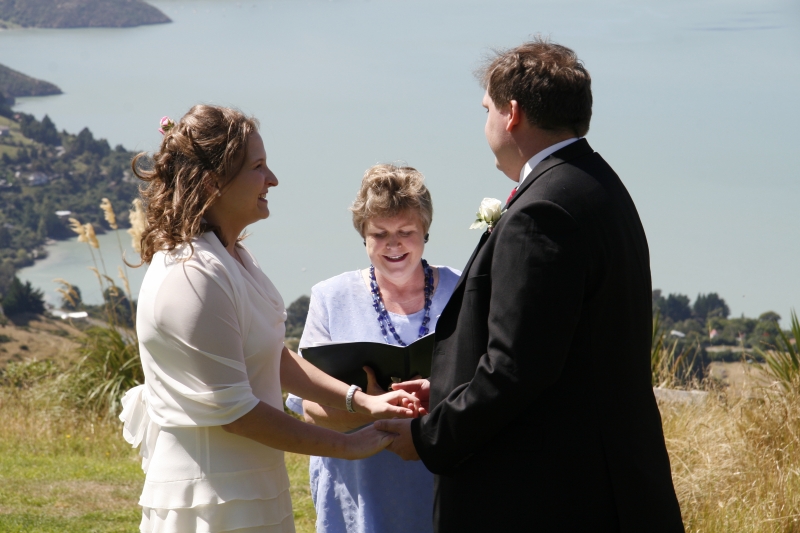 Julie Lassen - the smiling Celebrant: 4985 - WeddingWise Lookbook - wedding photo inspiration