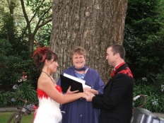 Julie Lassen - the smiling Celebrant: 4981 - WeddingWise Lookbook - wedding photo inspiration