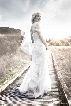 Leon Thomas Photography: 7064 - WeddingWise Lookbook - wedding photo inspiration