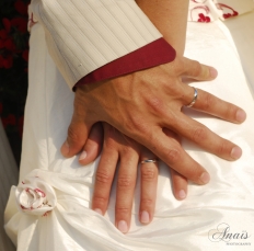Wedding essentials: 8010 - WeddingWise Lookbook - wedding photo inspiration