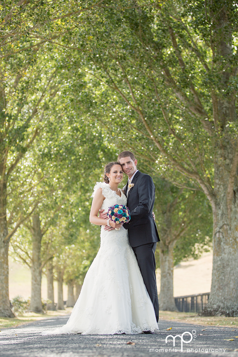Barn Wedding : 7123 - WeddingWise Lookbook - wedding photo inspiration