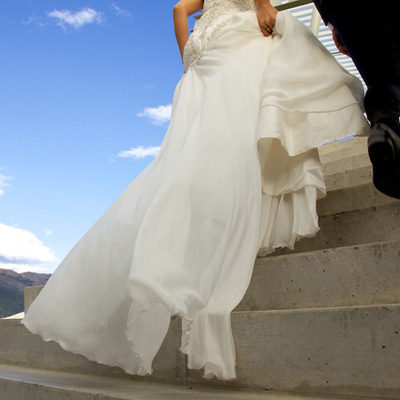 The WeddingWise Guide to Choosing Your Wedding Dress - WeddingWise Articles